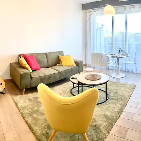 Lumineux Et Cosy, Avec Parking, 2 Mn Gare, 2mn Muse, 5mn Centre דירה *