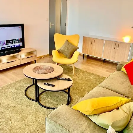 Lumineux Et Cosy, 2 Mn Gare, 2Mn Muse, 5Mn Centre メス